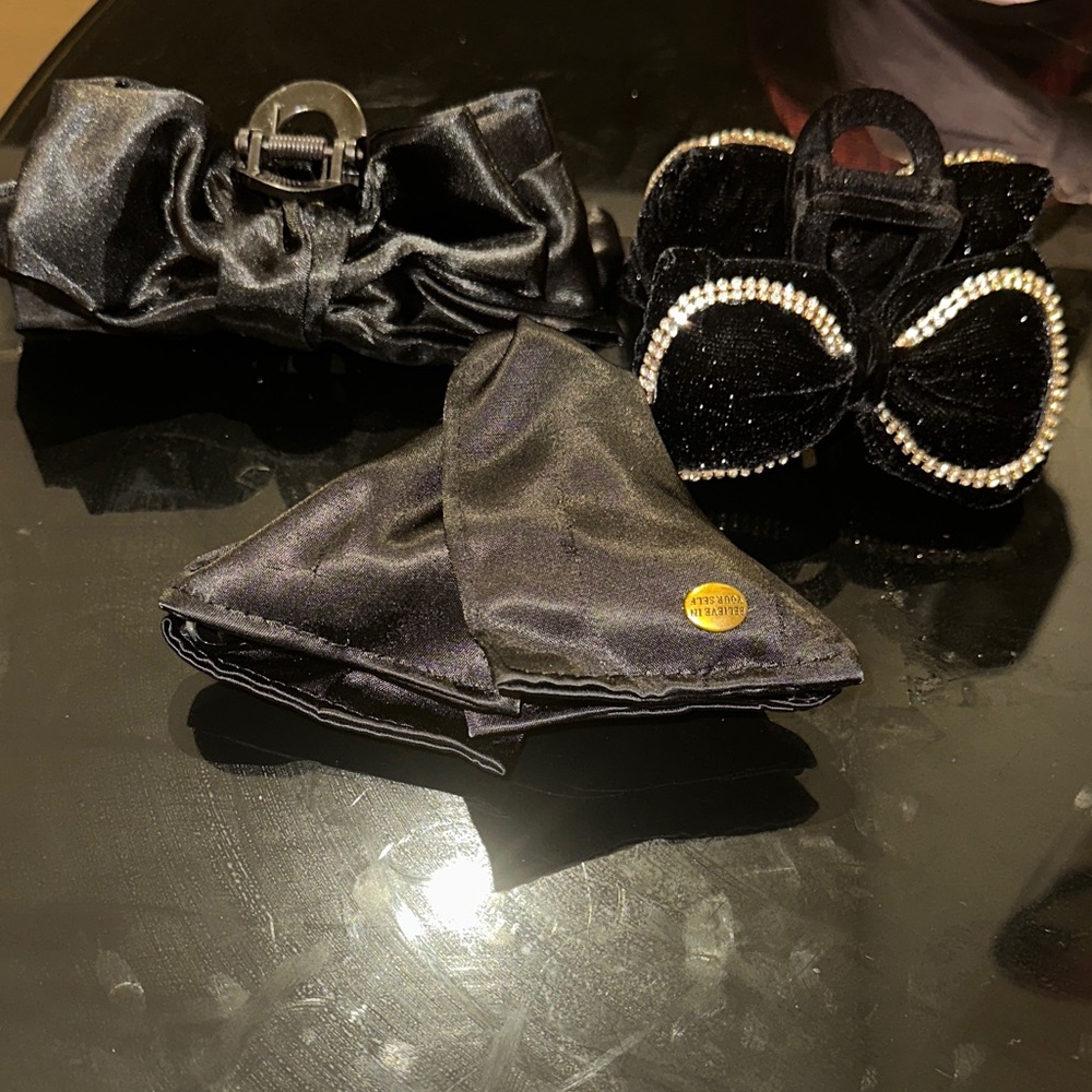 Elegant Black Hair Accessories Set